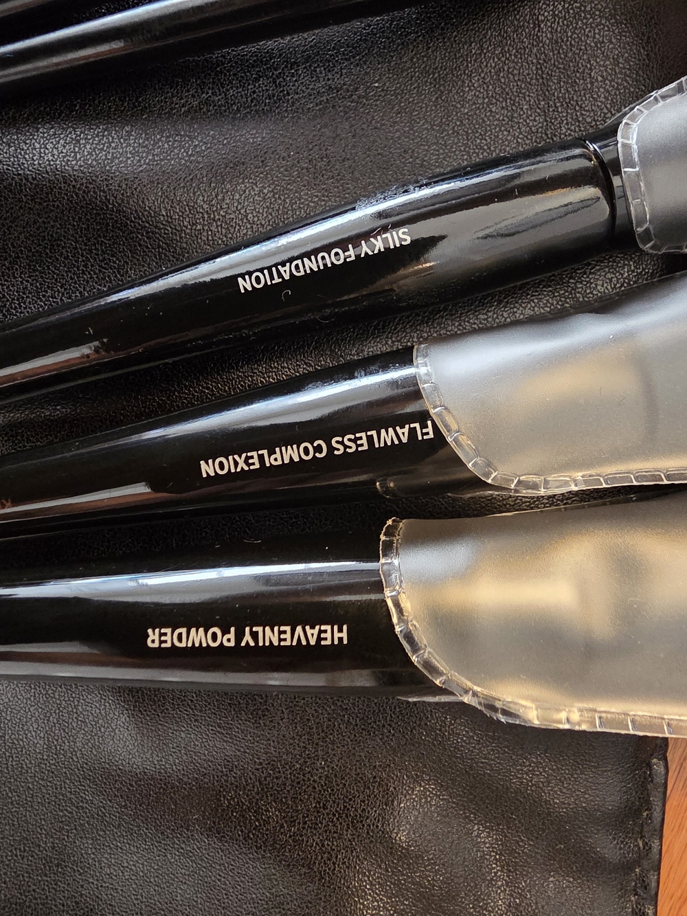 Makeup Brushes - Picture 6 of 6